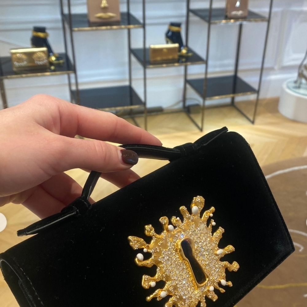 Schiaparelli Kehhole  Buckle Black velvet Clutch/Bag w detachable chain strap